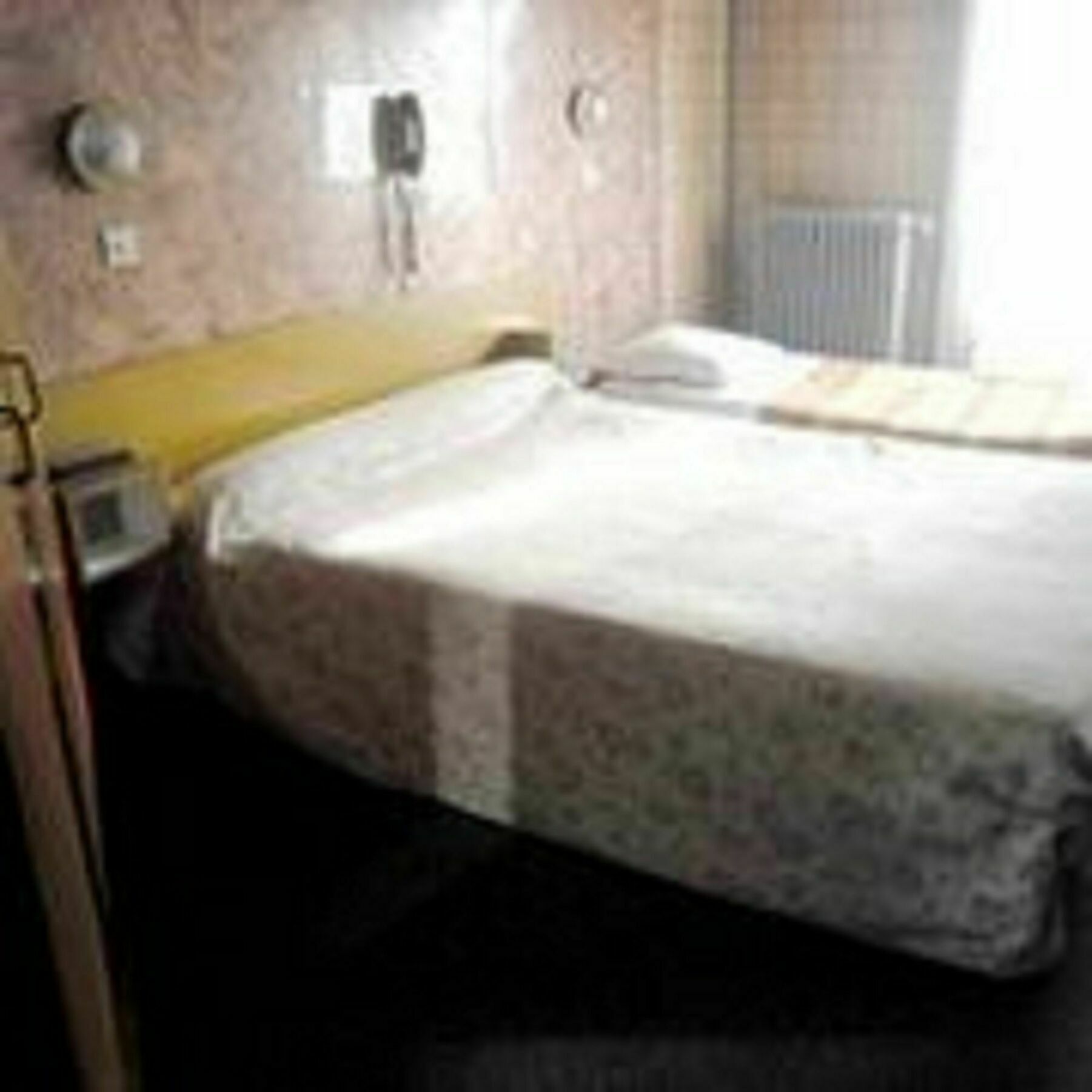 Hotel De La Comete Paris Extérieur photo